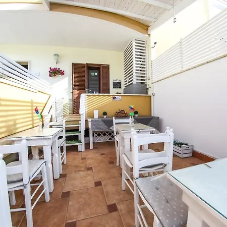 Πανσιόν Dimore Sonore