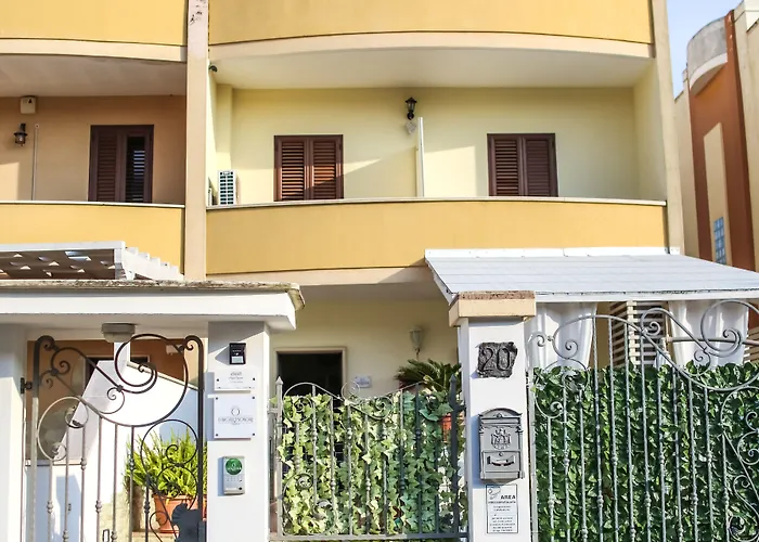 Πανσιόν Dimore Sonore 3*