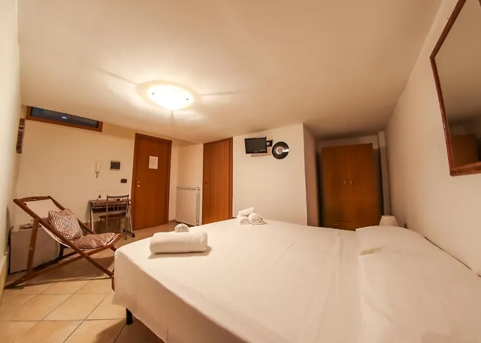 Guest house Dimore Sonore 3*